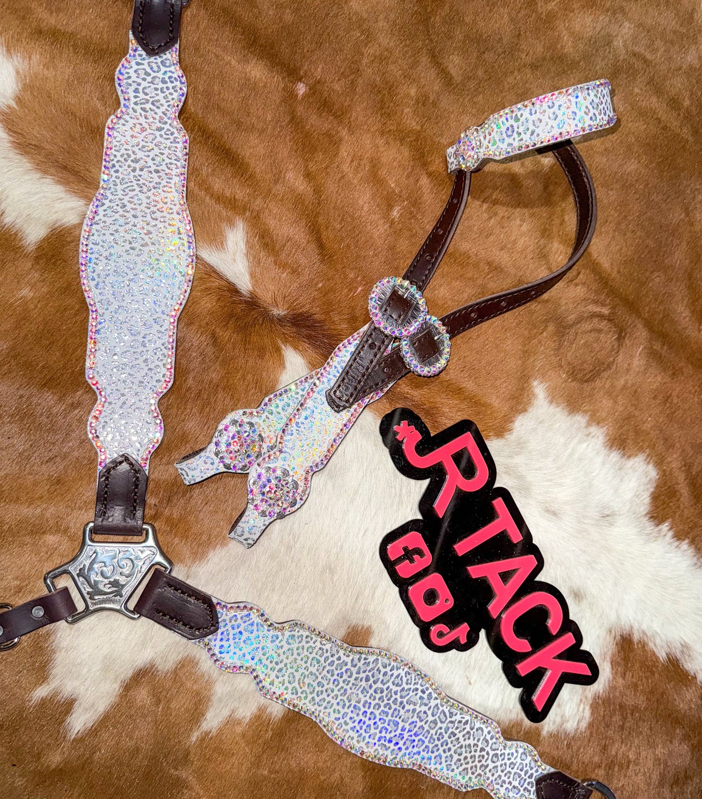 White Hollographic Leopard Economy Tack Set