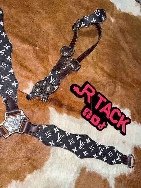 Black and White Boujee Tack Set