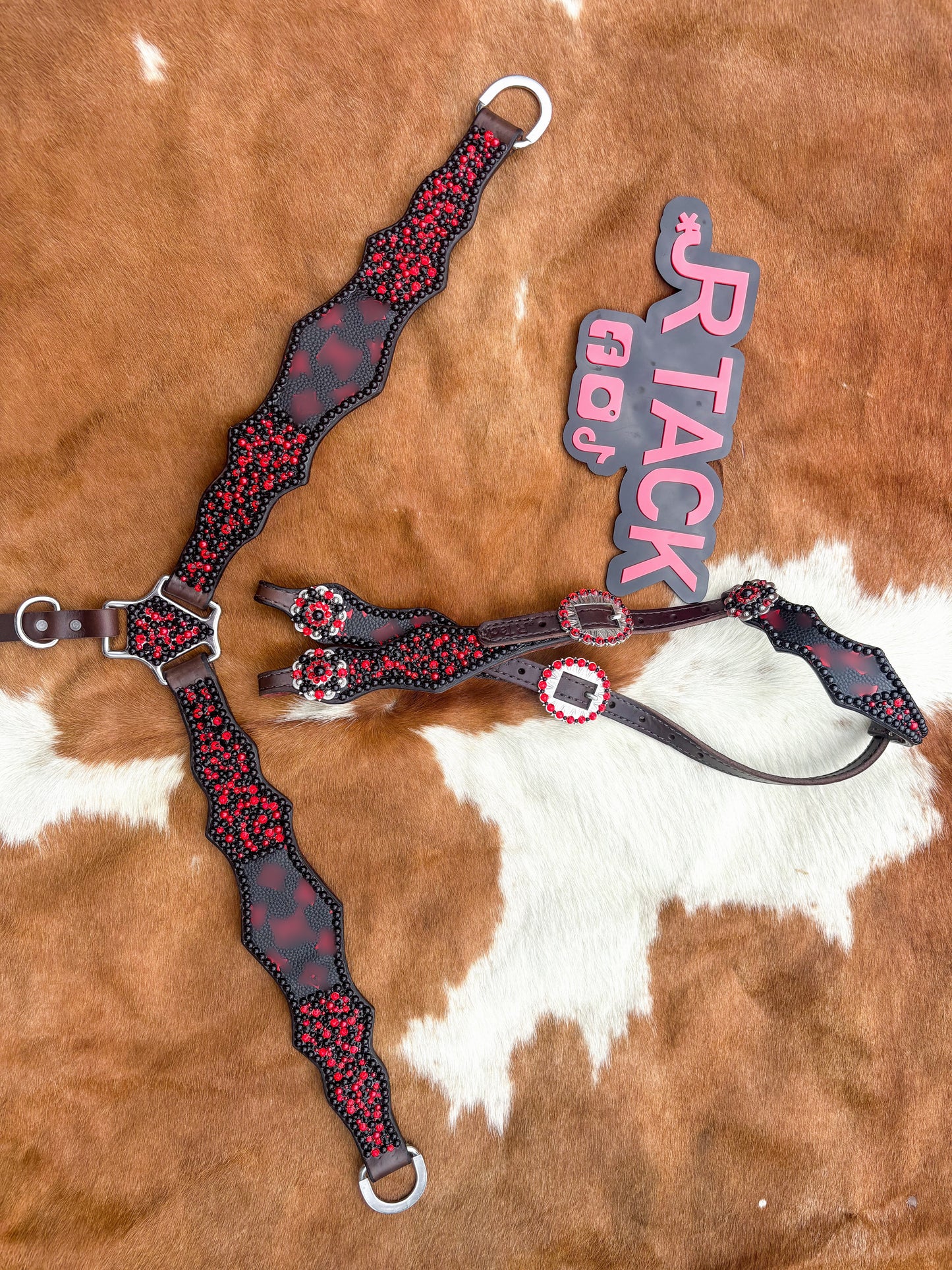 Black & Red Boujee Print Tack Set *IN STOCK*