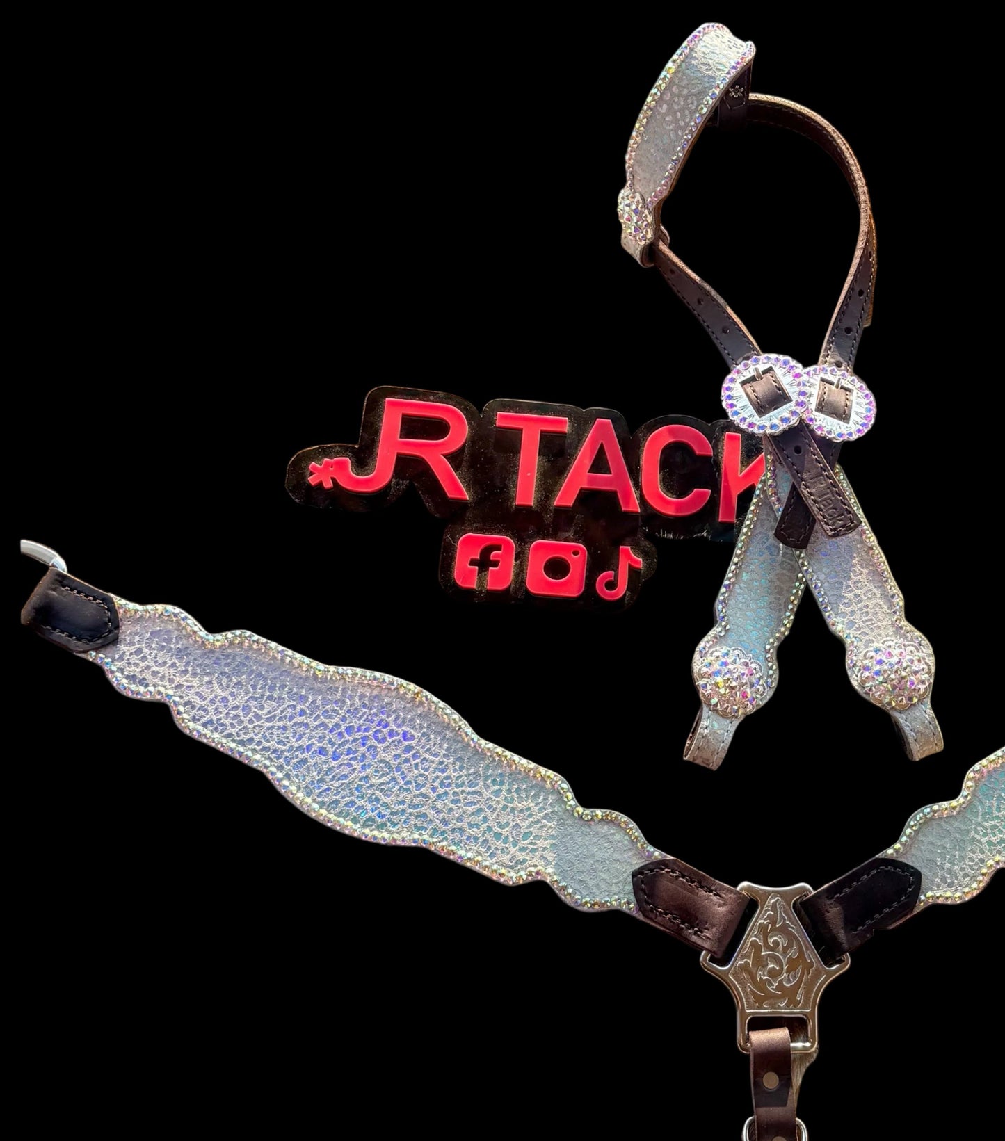 White Hollographic Leopard Economy Tack Set