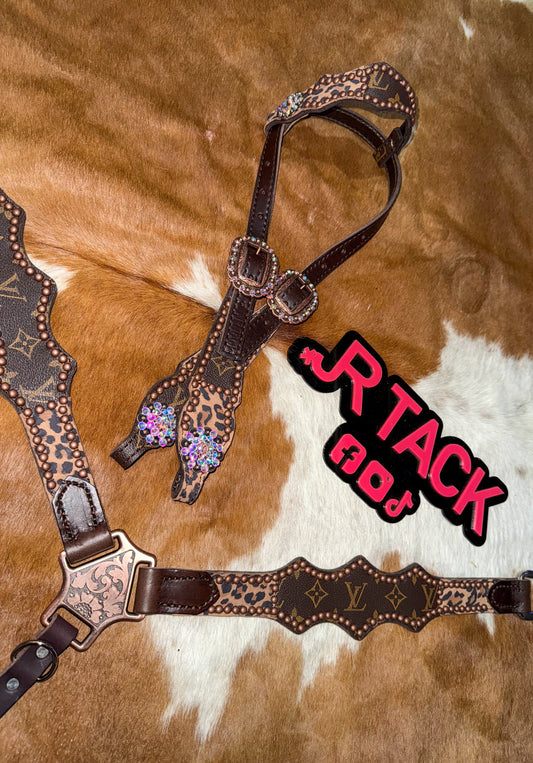 Boujee Cheetah Economy Line Tack Set