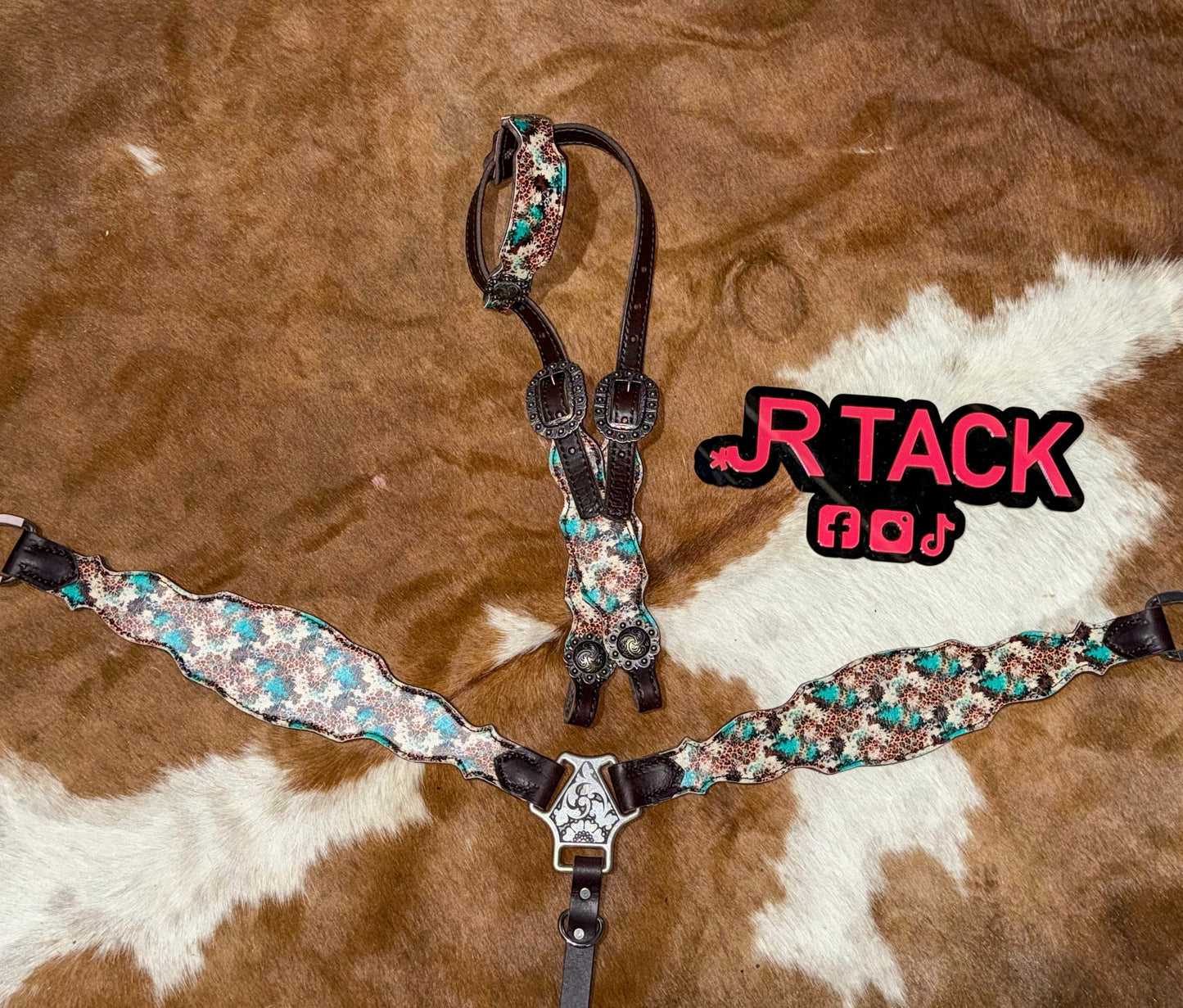 Turquoise Cheetah Cow Economy Line